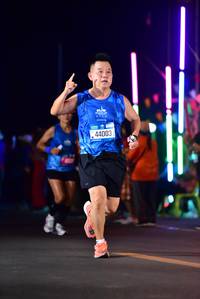 BIB: 742, 44003
                            <button type="button" onclick="openModal(20706191)" class="btn btn-primary btn-sm float-right btn-popup" data-toggle="modal" data-target=".modal-high-quality">
                        <i class="fas fa-shopping-cart"></i> Add to Cart
                    </button>
                                            <button type="button" onclick="isThisMe(20706191, true)" class="btn btn-success btn-sm float-right btn-popup btn-isme hidden" data-toggle="tooltip" data-placement="bottom" title="นี่คือรูปของคุณใช่ไหม คลิกที่นี่เพื่อเอาเข้าอัลบั้ม">
                        <i class="fas fa-plus"></i> Add to album
                    </button>
                    <button type="button" onclick="isThisMe(20706191, false)" class="btn btn-warning btn-sm float-right btn-popup btn-isnotme hidden">
                        <i class="fas fa-ban"></i> Remove from album
                    </button>